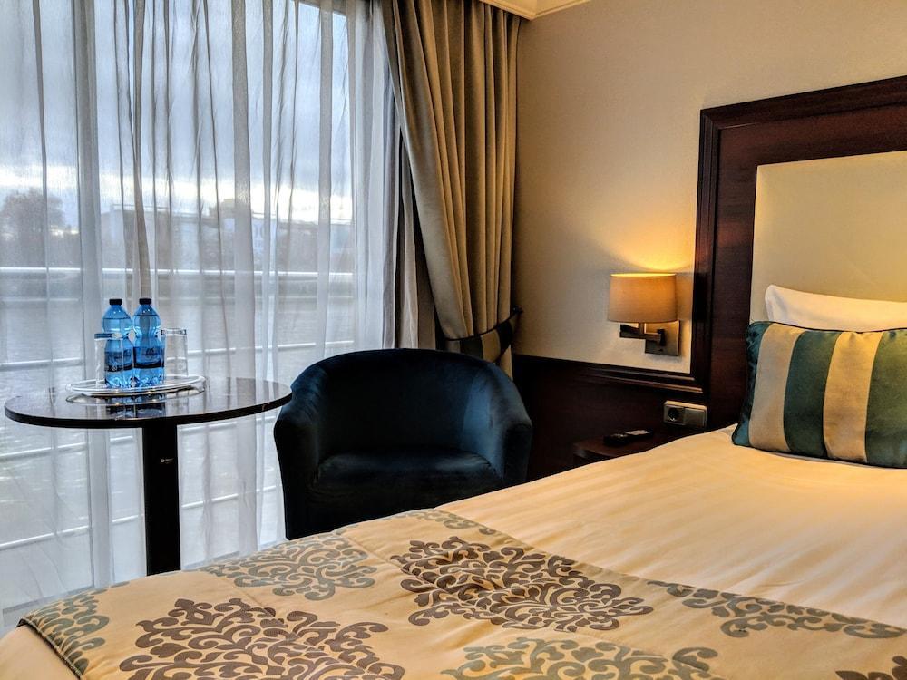 Hotel Select Ms Charles Dickens Neuss Zewnętrze zdjęcie